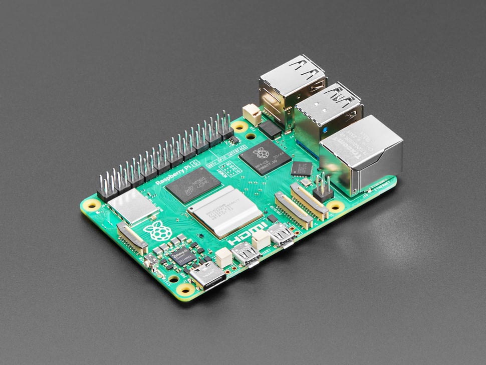 Raspberry Pi 5 (4GB)
